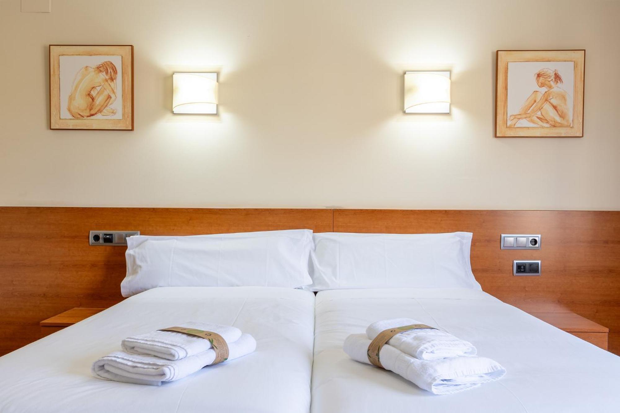 Insidehome Zaravencia Plaza Mayor トロ エクステリア 写真