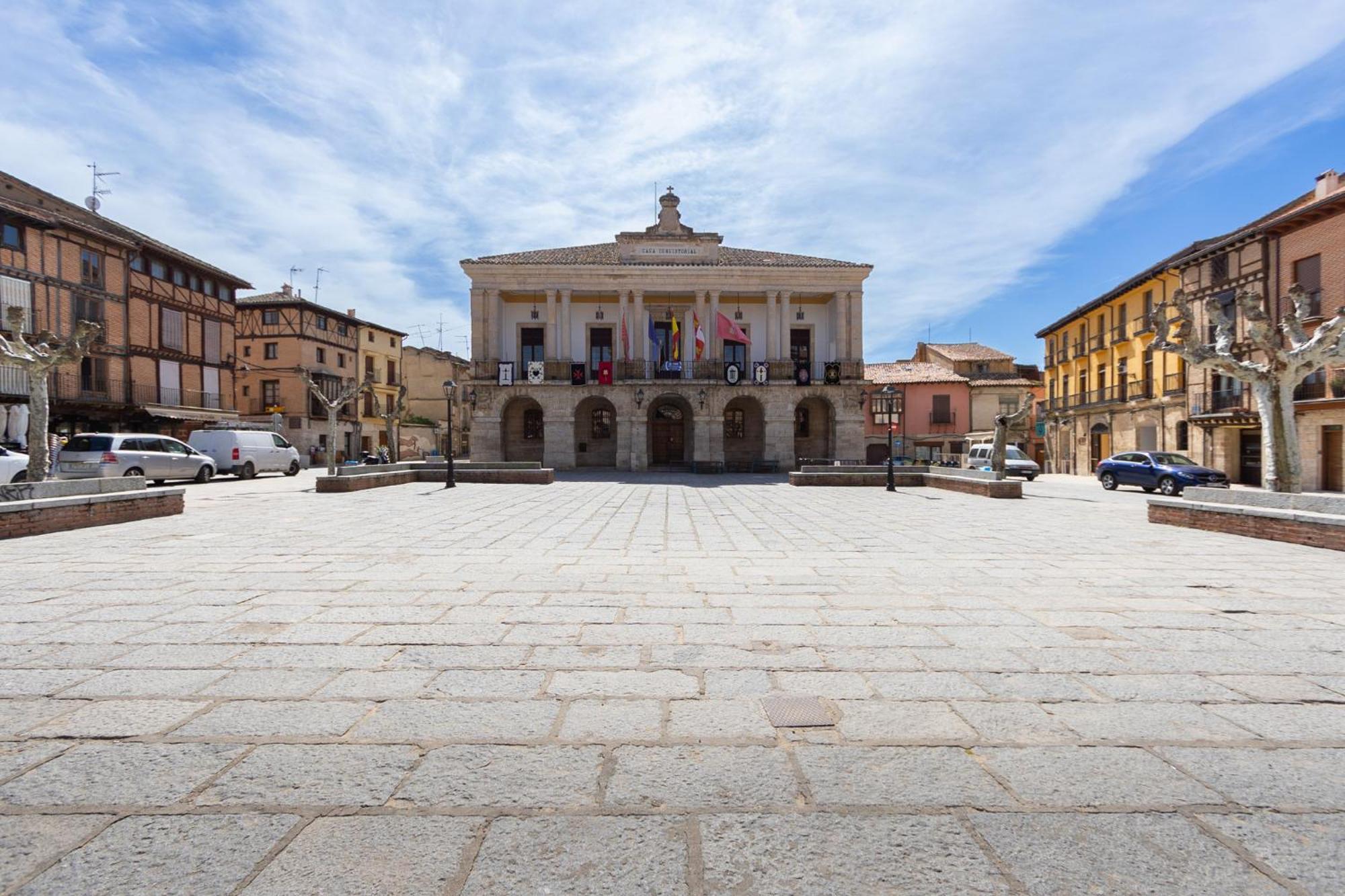 Insidehome Zaravencia Plaza Mayor トロ エクステリア 写真